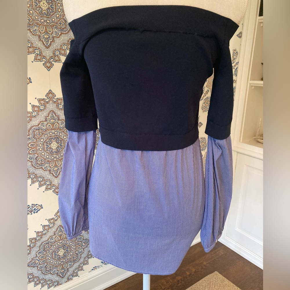 Off Shoulder Top - Picture 3 of 4
